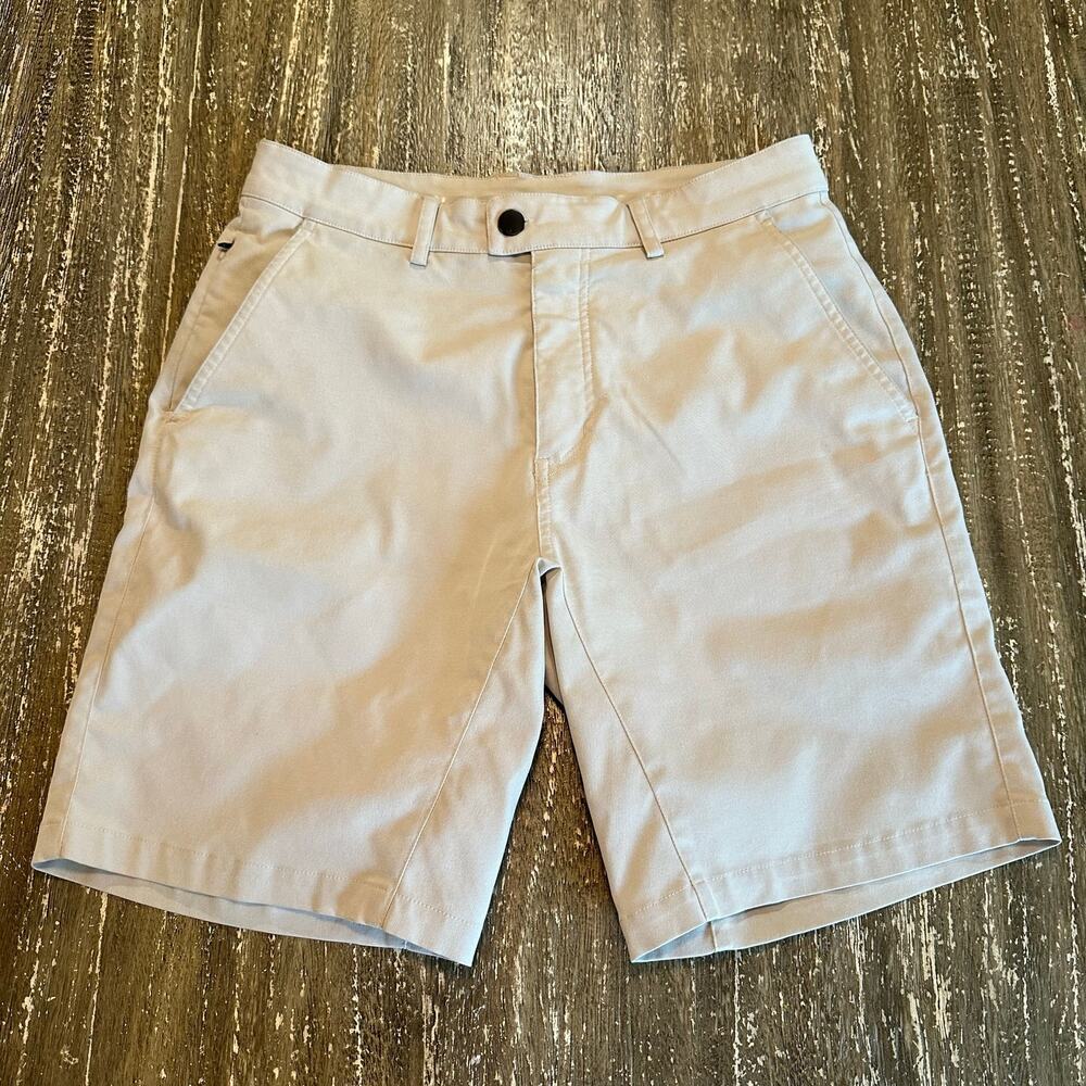 Myles Performance Chino Polyester Golf Shorts 9” Inseam Khaki Cream Mens Size 32
